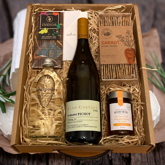 Domaine Pichot Clos Cartaud Vouvray Sec Gift Pack