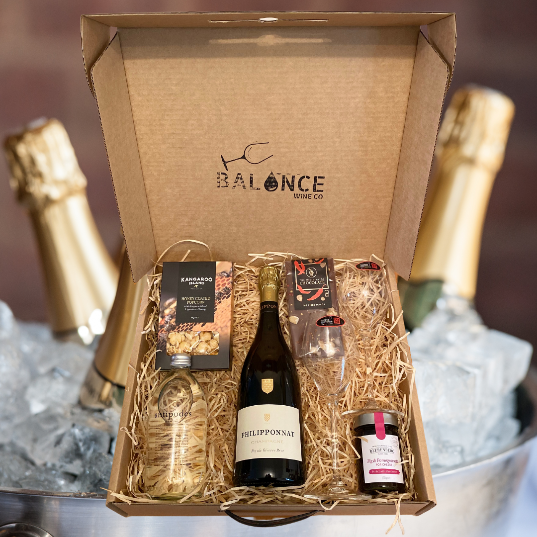 Philipponnat Royale Reserve Brut Champagne Gift Box