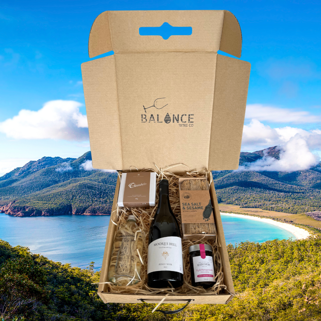 Moores Hill Pinot Noir Gift Pack